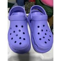 ราคา รองเท้า crocs รุ่น crush (19459345493)