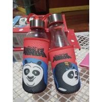 ราคา สินค้าพรีเมี่ยมโลตัส ขวดแก้วพร้อมปลอกผ้ากังฟูแพนด้า (6692643011)