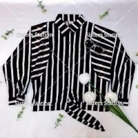 ราคา เสื้อเชิ้ตสีดำลายทางมือ1ฟรีไซส์ (5978940872)