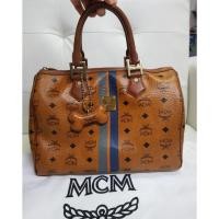 ราคา กระเป๋าหมอนMCMสีออริ แท้100% (1567548789)