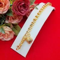 ราคา สร้อยข้อมือลายกล่องตัดลาย, ผ่าหวายห้อยจี้หัวใจ ความยาว 7.5 นิ้ว หุ้มเศษทองแท้เยาวราช ใส่แทนของจริงได้ ใช้ได้ทุกโอกาส (20631684952)