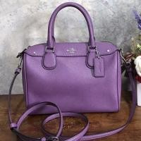 ราคา Coach หมอน9นิ้ว ใหม่แท้ 100% (671329615)