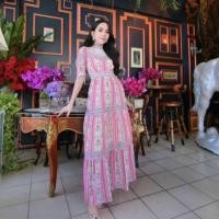 ราคา เดรสยาวลูกไม้แต่งคอปักงานป้าย Love Lady (3729082495)