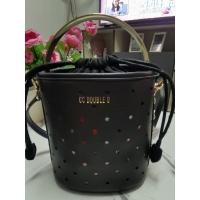 ราคา กระเป๋าทรงถังccooของใหม่จากshop ไม่เคยใช้เลยค่ะ (12686118047)