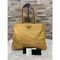 ราคา PRADA Spaghetti พร้อมการ์ด มือสอง ของแท้ (4593548842)