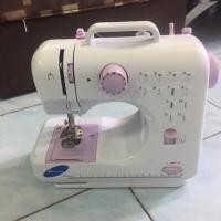 ราคา จักรเย็บผ้าไฟฟ้าไร้สาย 12 ตะเข็บ (567991536)