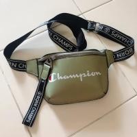 ราคา กระเป๋าสะพายคาดอกสีเขียวแฟชั่นเก๋ๆ (3337942719)