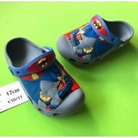 ราคา รองเท้าเด็ก crocs พื้นเต็ม ใหม่ C10/11 (17 ซม.) สีเทา มือสอง (1849809207)