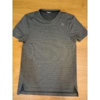 ราคา เสื้อคอกลม Reebok ของแท้ มือสอง สีดำ (15856563284)