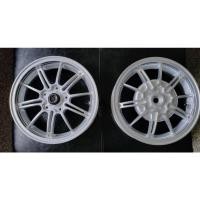 ราคา ล้อ Vespa sprint 150 มือสอง สภาพดี (21130972017)