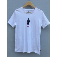 ราคา LEVI’S เสื้อยืด มือสองสภาพใหม่ อกเสื้อ 36 นิ้ว ความยาว 26.5 นิ้ว (20889605345)