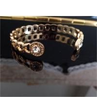 ราคา Guessแท้ กำไลข้อมือ (2049443055)
