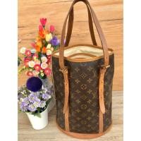 ราคา LV Bucket GM Monogram เปลี่ยนซับพร้อมใช้งาน (4617317508)