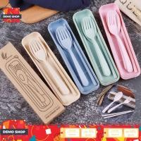 ราคา ┇☜✕ชุดช้อนส้อม+ตะเกียบ พร้อมกล่อง ใส่ขนาดพกพา แบบพกพา มี 4 สีให้เลือก (9564496381)