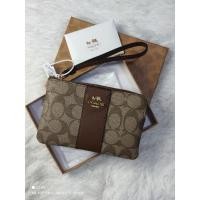 ราคา กระเป๋าคล้องมือ coach 6.5 นิ้ว งานสวย งานดี ซับในปั้ม มาพร้อมกล่อง ถุงผ้า+การ์ด (12828610629)