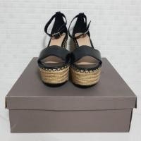 ราคา ส่งต่อ 700บาท!!! รองเท้า Charles & Keith ส้นเตารีด ไซส์38 (1732616926)