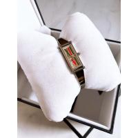 ราคา GUCCI PETITE ROMAN DIAL BRACELET WOMEN'S WATCH YA015548 (3997894306)