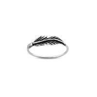 ราคา [พร้อมส่ง] elegant silver feather ring/แหวนเงินแท้ 925 ขนนก เรียบหรู ใส่แล้วไม่แพ้ เงินแท้ไม่ชุบ เงินแท้925 Silver Thai (22479533386)