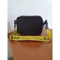 ราคา off white กระเป๋าสะพายข้าง (5077181965)