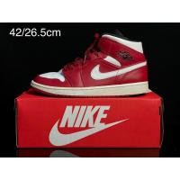 ราคา รองเท้ามือสองของแท้ Nike Air Jordan 1 Mid Chicago Gym Red (22260459032)