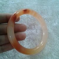 ราคา กำไลหยกพม่าแท้ 3สี ฮกลกซิ่ว น้ำผึ้งเข้ม กลาง อ่อน (347210995)