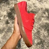 Nike SB Stefan Janoski Canvas Slip-On Skateboarding Shoes