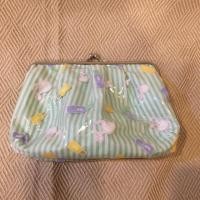 ราคา กระเป๋าเครื่องสำอาง Clinique มือสอง (7620393726)