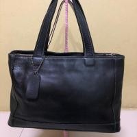 ราคา ของแท้ 100% กระเป๋า Coach หนังวินเทจสินค้ามือสองลดราคา (3235357434)