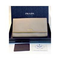 ราคา Prada prada Saffiano Metal Bar Continental Flap Wallet Argila (รับประกันสินค้าแท้) (23547044404)