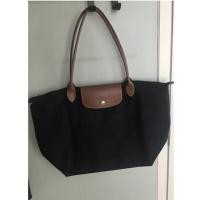 ราคา พร้อมโอนให้ 1,900 บ. ‼️Longchamp แท้ 100% ‼️ (1388338655)