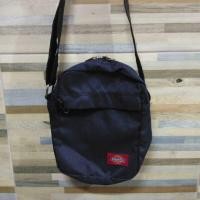 ราคา กระเป๋าสะพายข้าง Dickies แท้ มือสองสภาพสวย (2861813647)