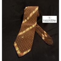 ราคา Necktie เนคไทแบรนด์เนม Valentino ของแท้ มือสอง สภาพดี ราคาถูก (1665254417)