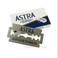 ราคา ASTRA ใบมีดโกนสแตนเลส ยี่ห้อ แอสตร้า 2 คม รุ่น Superior Stainless ของแท้% (3637281945)