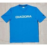 ราคา เสื้อ DIADORA ผ้ากีฬามือสองสภาพสวยมาก (14199500121)