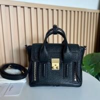 ราคา Phillip lim mini สีดำอะไหล่ทอง✨ (23688556083)