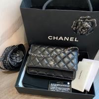 ราคา BU230107971] Chanel / Classic WOC Caviar SHW (16692600818)