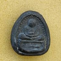 ราคา พระสังกัจจายน์ วัดหนองอีดุก หลวงพ่อกวย ปลุกเสก ปี2515 เนื้อใบลานผสมพระแหวกม่าน พระสวยหายาก (25466400380)