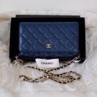 ราคา Chanel WOC hl26 ghw Pearly Navy kept unused (6759023981)
