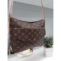 ราคา กระเป๋ามือสอง แบรนด์แท้ ลุ้นแท้ หนังแท้ (3753943767)