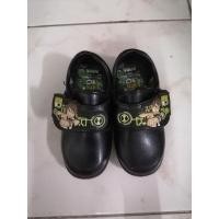 ราคา รองเท้านักเรียน​มือสอง​ สีดำ (15482288495)