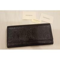 ราคา YSL Clutch สภาพนางฟ้า (1629281764)