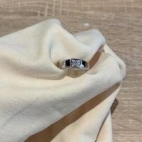 ราคา แหวนชายแบบใหม่ เพชรกลาง 30ตังค์ ตัวเรือนไล่สเต็บขอบแหวน✨⚡️ . (8890949746)