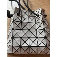 ราคา Baobao Wring Shoulder Bag มือสองสภาพดีงาม (สีขาว) (22073196229)