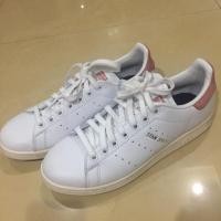 ราคา Adidas stan smith vintage ใส่ 1 ครั้ง ต่อรองราคาได้ (671682737)