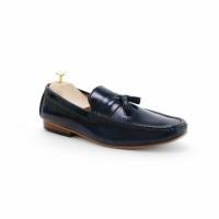ราคา BROWN STONE Classy Tassel Loafer European Brush Off Bezel Blue (1205753120)