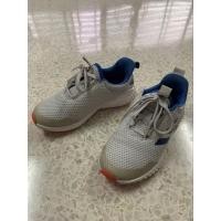 ราคา รองเท้าเด็ก Adidas แท้Size 1.5 us มือสอง สภาพดีมาก‼️ (20724606064)