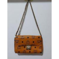 ราคา กระเป๋าสะพายข้างมือสอง MCM หนังแท้ ขนาด8×5นิ้ว (19156904886)