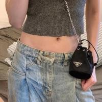 ราคา เปิดจอง P R A D A ทรงจิ๋ว งานน่ารักมากค่ะบอกเลยจัดด่วน กระเป๋าพราด้าทรงจิ๋ว กระเป๋าPrada เอาไป ๆ ———— 165 บาท (5169586143)