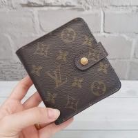 ราคา Used กระเป๋าสตางค์ LV monogram สองพับ ของแท้100% (3349898752)