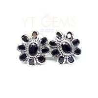 ราคา ต่างหูนิล ทรงดอกไม้ ต่างหูเงินแท้ รมดำ พลอยนิล (CZ) YTG-10165 (7031860067)